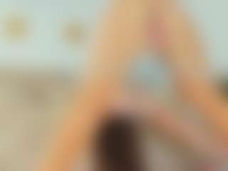Live cam show with Neytirii - Lush Brown Hair on Camsoda