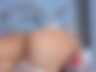 Live cam show with SophyAngeell - MILF on CamwithHer