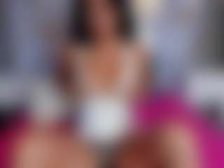 Live cam show with SophyAngeell - Shaved Pussy on Dolls Live