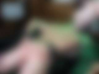 Show de câmera ao vivo com Naughtytoysboy - Blue Eyes no Camsoda