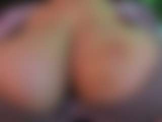 Live cam show with claudia-perez - College on nudelive.tv