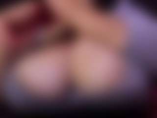 Live cam show with claudia-perez - Body Massage on CamwithHer
