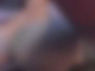 Live cam show with claudia-perez - Nipple Piercings on AdultVida.com