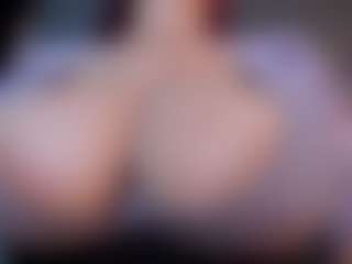 Live cam show with claudia-perez - Young Adult on CamwithHer