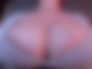 claudia-perez's Live Sex Cam Show