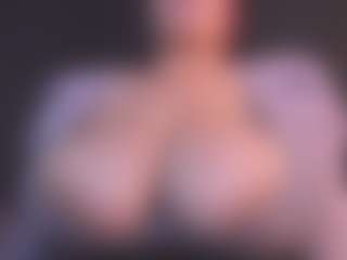 claudia-perez's Live Sex Cam Show
