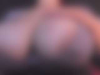 claudia-perez's Live Sex Cam Show