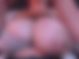 claudia-perez's Live Sex Cam Show