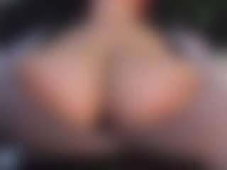 Live cam show with claudia-perez - College Latina on Camsoda | colombia