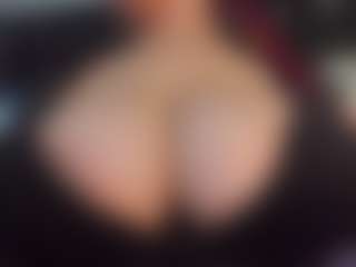Live cam show with claudia-perez - Bedroom Red Hair on SinfulBabes