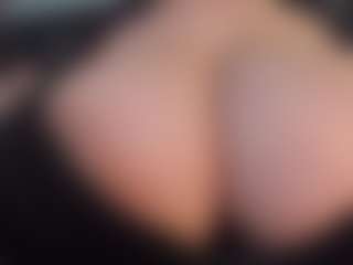 Live cam show with claudia-perez - Red Hair Teen (18+) on TeamSkeetLive