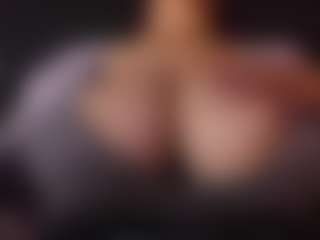 Live cam show with claudia-perez - Red Hair Young Adult on CamwithHer