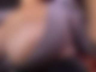 Live cam show with claudia-perez - Red Hair Teen (18+) on xplaylive.com