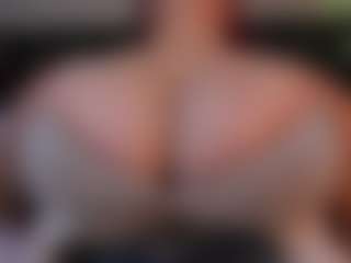 claudia-perez's Live Sex Cam Show