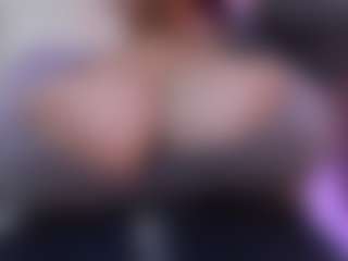 Live cam show with claudia-perez - Red Hair on Camsoda