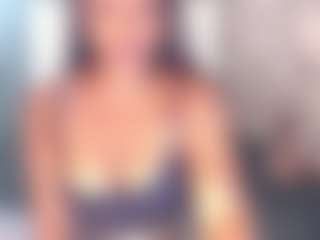 Live cam show with amberebony - Privateshow on Gym Cam Girls