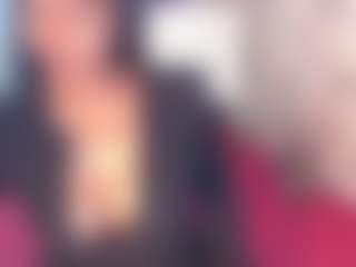 Live cam show with amberebony - Squirt on Fapmatic.com
