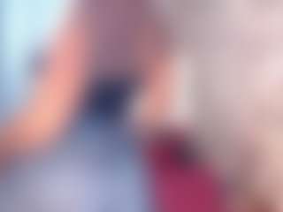 Live cam show with amberebony - Black Shaved Pussy on camtv