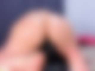 Live cam show with dannasanders - Red Hair on Camming Site