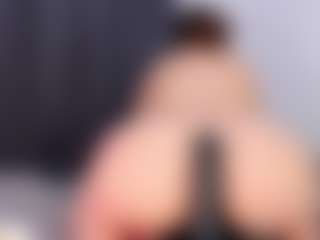 Live cam show with dannasanders - Ass Clapping on Streamer API