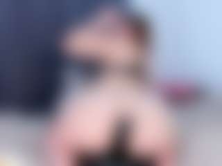 Live cam show with dannasanders - Double Penetration on studioflirtlive.com