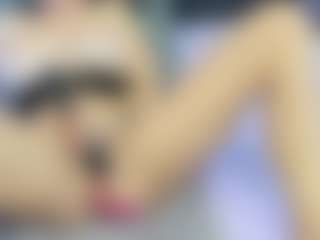 Fuckable Milf MILF webcam performer live streaming