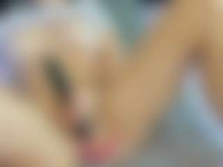 Fuckable Milf's Live Sex Cam Show