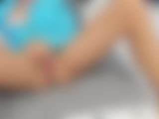 Live cam show with Fuckable Milf - Fingering MILF on nudelive.tv