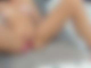 Live cam show with Fuckable Milf - Public on nudelive.tv