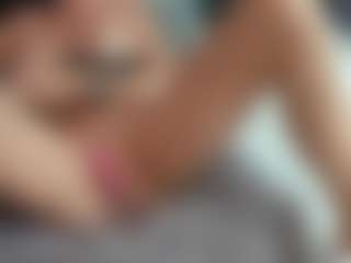 Live cam show with Fuckable Milf - Shaved Pussy Mature on AdultVida.com
