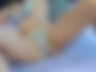 Live cam show with Fuckable Milf - Fingering MILF on Camming Site