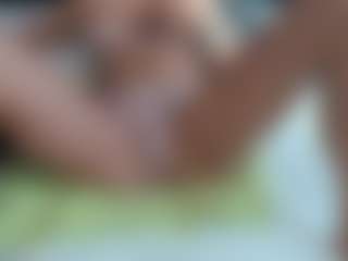 Live cam show with Fuckable Milf - Blue Eyes on Camsoda