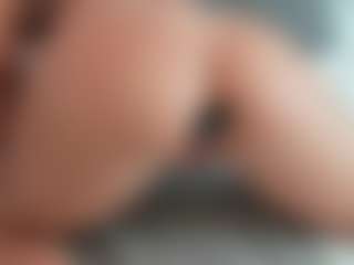 Fuckable Milf's Live Sex Cam Show
