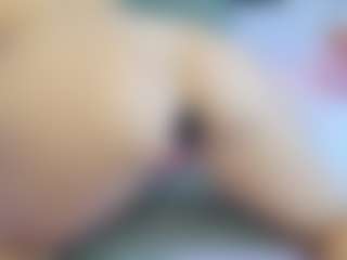 Live cam show with Fuckable Milf - Ass Bouncing on sexylive.show