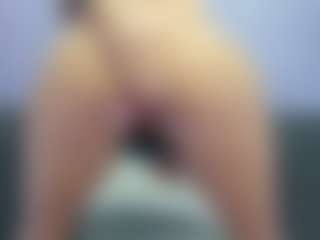 Fuckable Milf MILF webcam performer live streaming