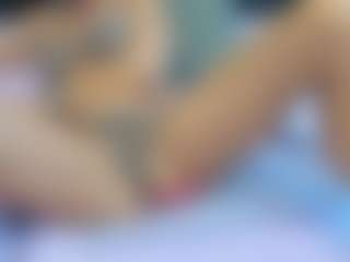 Live cam show with Fuckable Milf - Athletic MILF on Camsoda