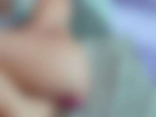 Fuckable Milf's Live Sex Cam Show