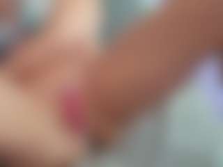 Fuckable Milf's Live Sex Cam Show