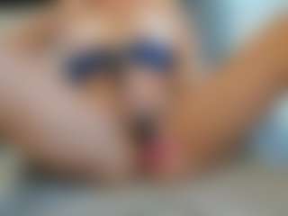 Fuckable Milf's Live Sex Cam Show