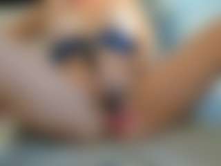 Fuckable Milf's Live Sex Cam Show