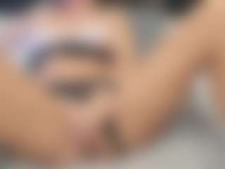 Live cam show with Fuckable Milf - Mature Middle Aged on Camsoda
