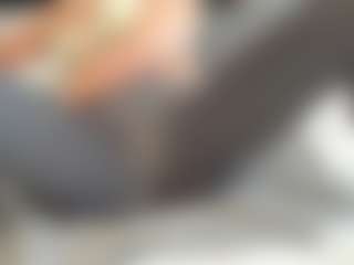 Live cam show with Fuckable Milf - Blonde Hair Middle Aged on iamadamtest123.com