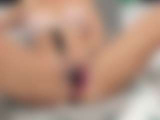Fuckable Milf's Live Sex Cam Show