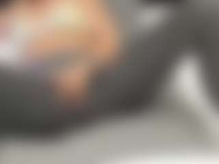 Fuckable Milf MILF webcam performer live streaming