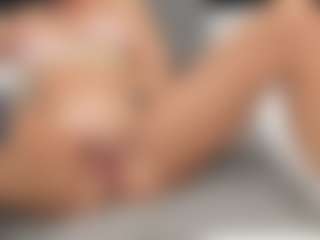 Fuckable Milf's Live Sex Cam Show