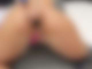 Fuckable Milf's Live Sex Cam Show