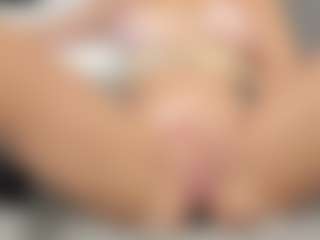 Live cam show with Fuckable Milf - HD on Dolls Live