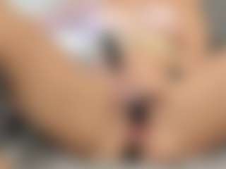 Fuckable Milf's Live Sex Cam Show