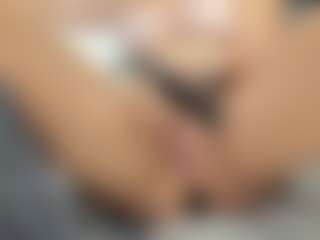Fuckable Milf's Live Sex Cam Show