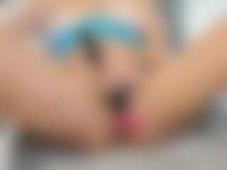 Live cam show with Fuckable Milf - Bikini on CamClone